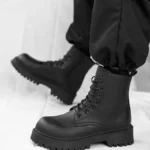 Men & Women Casual Leather Boots – Thick-Sole Non-Slip Outdoor Shoes
