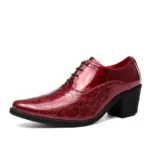 red-821